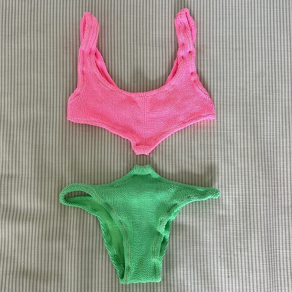 Reina Olga Augusta Scrunch One Piece - Picture 7 of 8